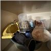 Image 7 : Eclectic Collection of Vintage and Decorative Cups, Glasses, and Ceramics