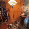 Image 10 : Vintage Art Deco Torchiere Floor Lamp with Frosted Glass Shade