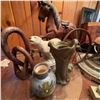Image 7 : Antique Cast Iron Horse Tricycle Pull Toy, c. Early 20th Century