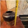 Image 3 : West German Art Pottery Vase, Model 154-25, 25cm