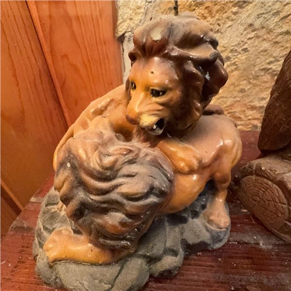Vintage Animal Shaped Candles – Lion and Owl
