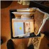Image 9 : New House & Home and Alfred Sung Bedding Sets