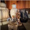 Image 8 : Antique French White Marble Mantel Clock With Bronze Cherubs