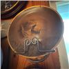 Image 2 : Eclectic Decorative Plate and Plaque Collection, 7 Pieces