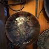Image 4 : Eclectic Decorative Plate and Plaque Collection, 7 Pieces
