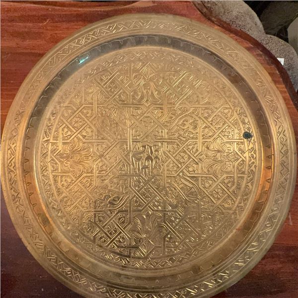 Vintage Brass Middle Eastern Chased Decorative Tray, 34 cm