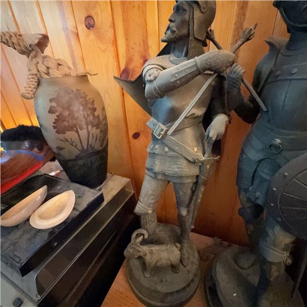Guillaume Le Conquérant Cast Iron Figurine Statue