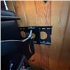 Image 4 : Samsung 40-Inch Flat Panel TV with Wall Mount and Sony Blu-ray Player