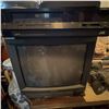 Image 1 : JVC VHS Hi-Fi Stereo VCR With Remote and Hitachi CRT TV