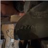 Image 2 : Inuit Soapstone Carving of Kneeling Figure Signed in Syllabics