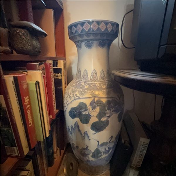 Large Blue and White Chinese Porcelain Vase, 24 Inch