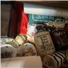 Image 3 : Collectibles: Ceramic Jugs, Vintage Teacups & Wooden Box