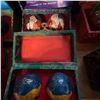 Image 1 : Chinese Baoding Healthy Balls with Decorative Boxes