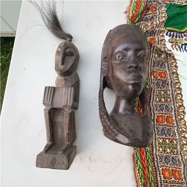 African Carved Wood Sculpture Duo and 'Véritable Java Hollandais' Textile