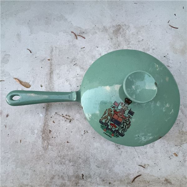 Vintage Findlay Iron Ware Enamel Cast Iron Pan Lid Canada
