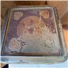 Image 5 : Vintage Hudson's Bay Company Tea Tin HBC Number 1