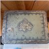 Image 2 : King George V & Queen Mary Silver Jubilee 1910-1935 Tin Box