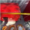 Image 12 : Vintage 1950s Coca-Cola Metal Cooler by St. Thomas Metal Signs Ltd