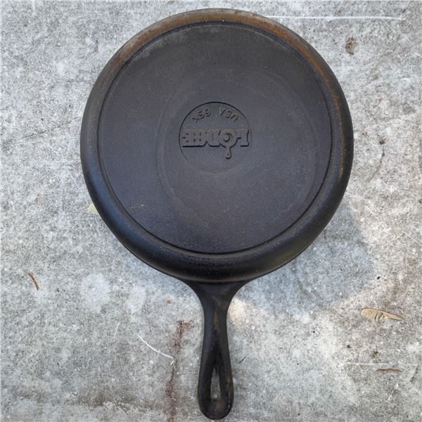 Lodge 8SK USA Cast Iron Skillet, 10.25" Diameter