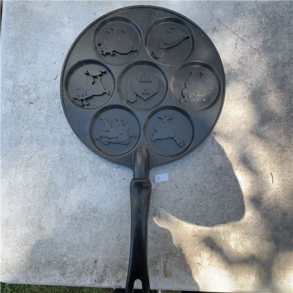 Cast Iron Animal Pancake Pan, 26 cm Diameter