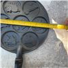 Image 2 : Cast Iron Animal Pancake Pan, 26 cm Diameter