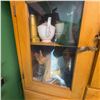 Image 14 : Vintage Oak Hoosier Cabinet with Glass Doors