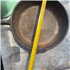 Image 3 : Vintage Findlay No. 8 Cast Iron Skillet