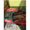 Image 1 : Santa's Marching Band Christmas Decoration Set