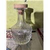 Image 2 : Clear Glass Decanter with Stopper