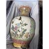 Image 2 : Hand-Painted Chinese Porcelain Vase with Padded Storage Box