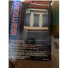 Image 1 : Coleman Twin Tube Fluorescent Area Light and Vacuum Bottle Airpot