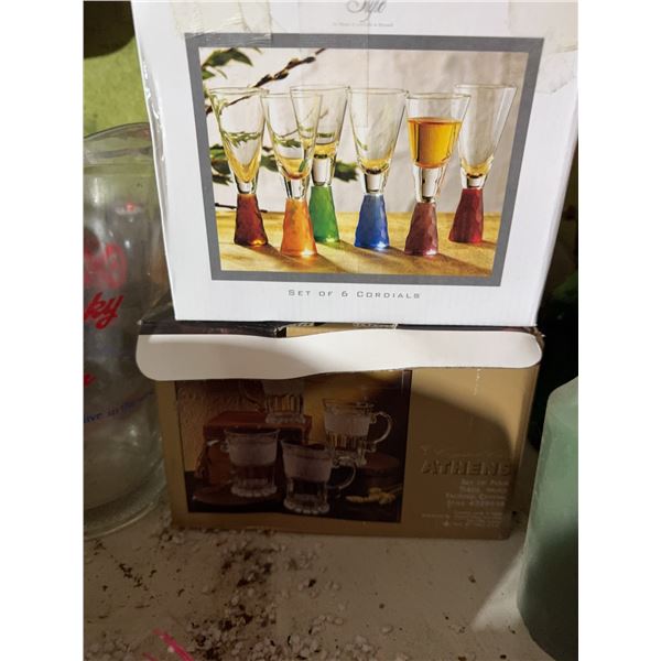 Household Goods and Barware