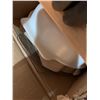 Image 2 : Pyrex Self Basting Roaster with Lid, 25 x 29 x 7.5 cm