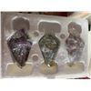 Image 2 : Bradford Editions Louis Tiffany Porcelain Ornament Set of 3