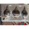 Image 2 : Bradford Editions Majestic Cats Porcelain Ornament Sets