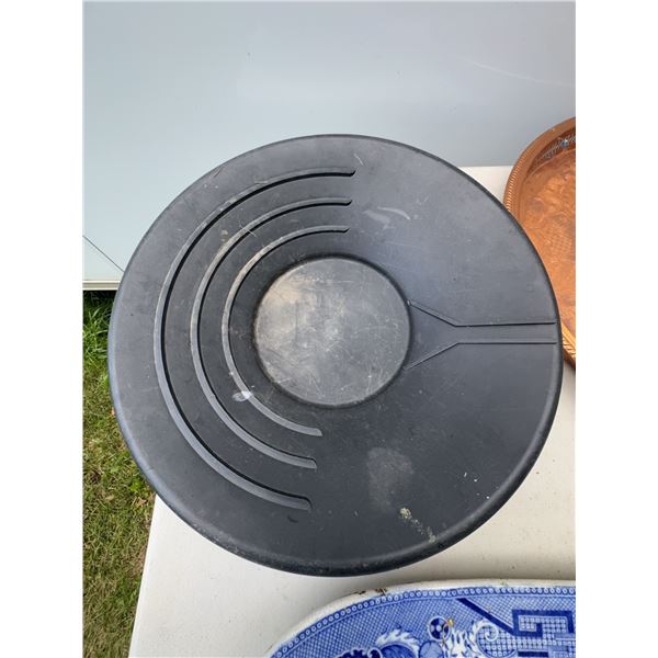 Plastic Gold Panning Pan