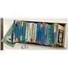 Image 3 : Sorted International Postcards 400+