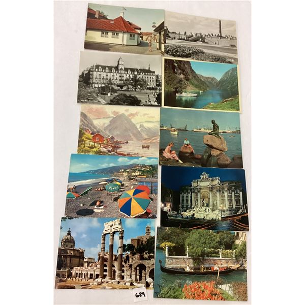 Sorted International Postcards Approx. 1000