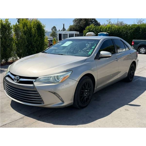 TOYT CAMRY 2016 O/S-T SMOG-2 DAYS