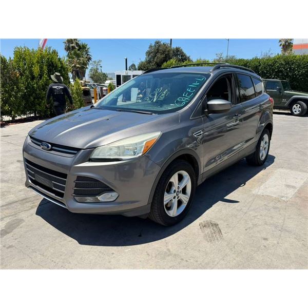 FORD  ESCAPE 2013 O/S TITLE 2 DAYS