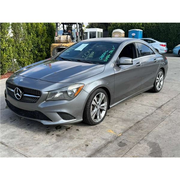 MERZ CLA250 2014 O/S-T SMOG-2 DAYS