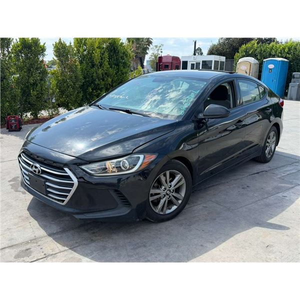 HYUN ELANTRA 2018 O/S TITLE 2 DAYS