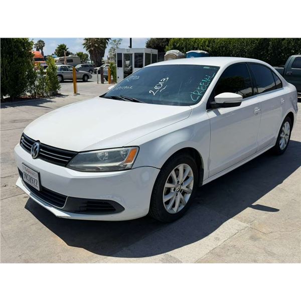 VOLK JETTA 2013 O/S TITLE 2 DAYS