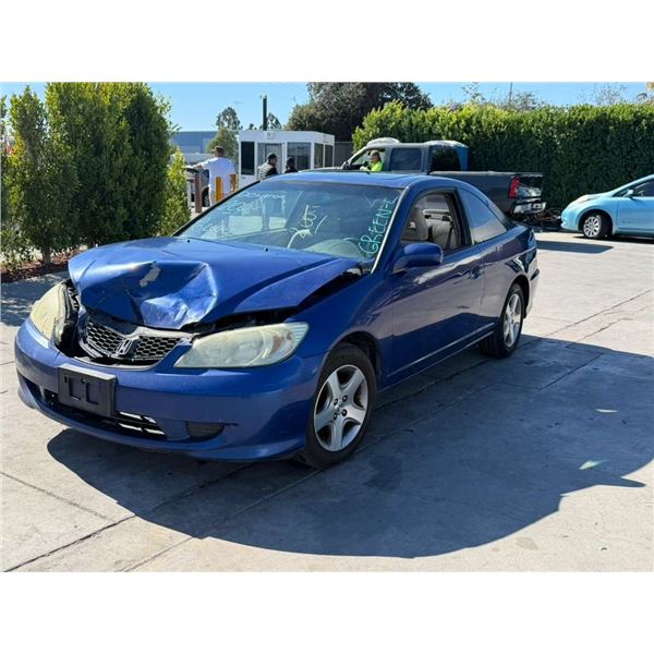 HOND CIVIC 2004 SALV T/DONATION