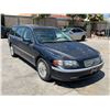 Image 2 : VOLV V70 2004 O/S-T-DON-TMU