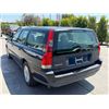Image 4 : VOLV V70 2004 O/S-T-DON-TMU