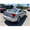Image 3 : TOYT CELICA GTS 2002 SALV T/DONATION