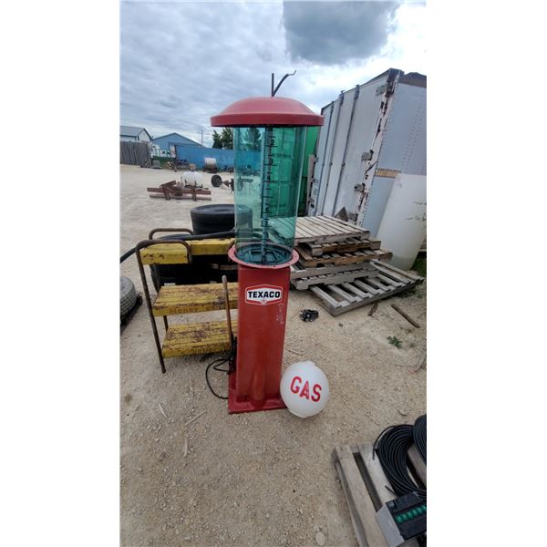 Gas Pump Display 6' Hgt with Texaco Logo