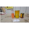 Image 5 : Shell Barbecue Starter 32 Fluid Ounce, Aeroshell Oil 80 and Quick-Mix Outboard Motor Oil Tin Cans