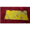 Image 5 : Vintage 1916 Manitoba Porcelain License Plate with Buffalo Emblem, Yellow and Black Matching